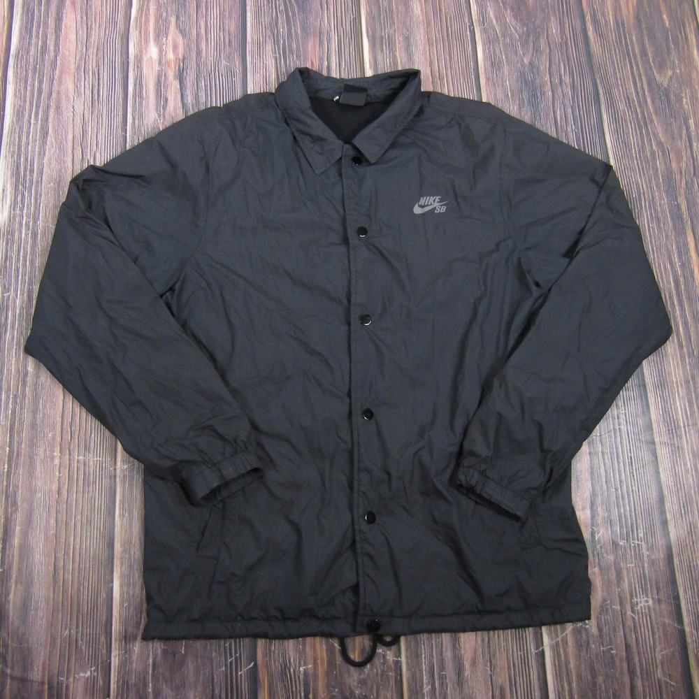 Nike SB Shield‎ Jacket Mens M Black Snap Windbreaker Skateboarding Lightweight